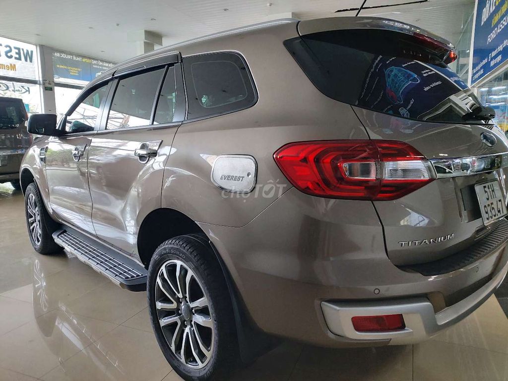 Everest Titanium 4x2AT sx2021,58000km