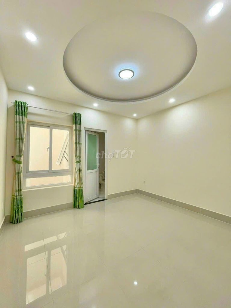 Selling 2-storey ground floor and terrace house Dt