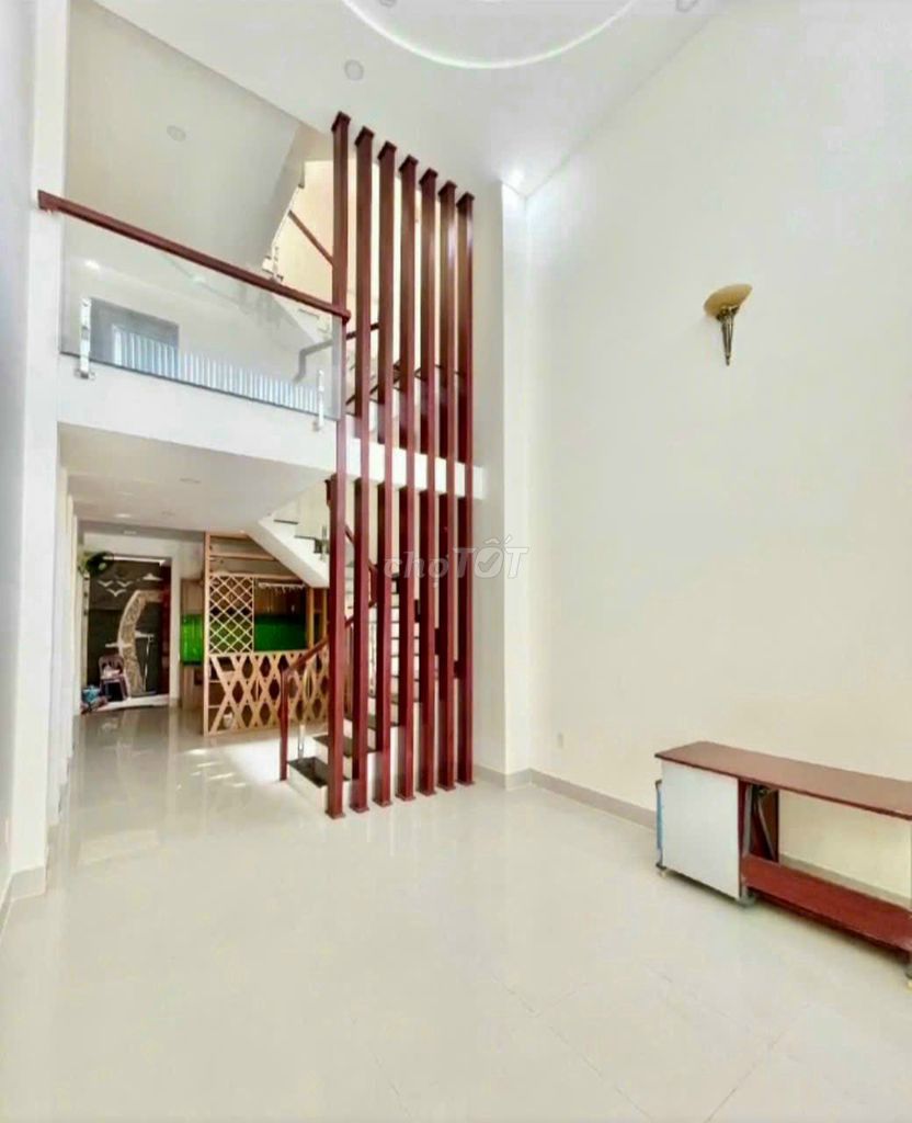 Selling 2-storey ground floor and terrace house Dt