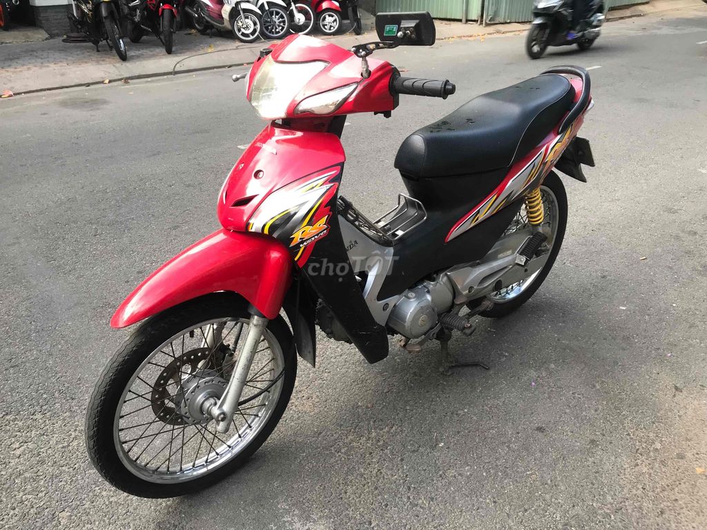 Wave rs 100 Saigon license plates