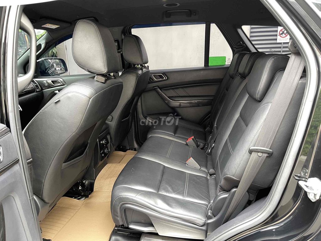 Ford Everest Titanium 2019 glides