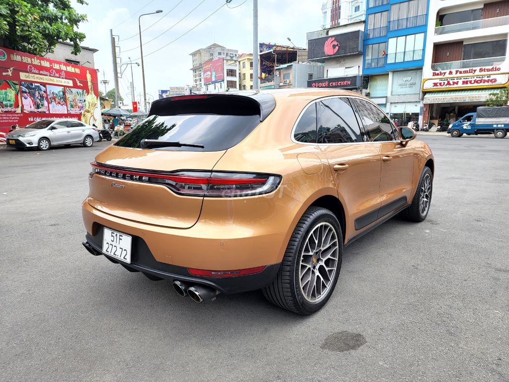 Macan fulloption, VIP pole number plate, house car