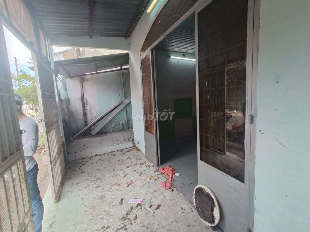 House for sale, Front Street 120, 10m wide, Chinh
