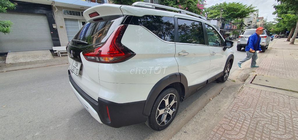 Mitsubishi Xpander Cross SX 2020 new 99%