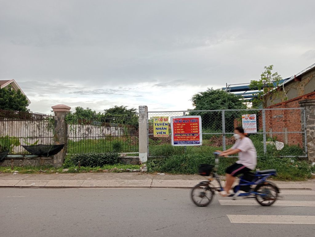 Front Land of Nguyen Thi Ngau Street 13.7x45m SHR