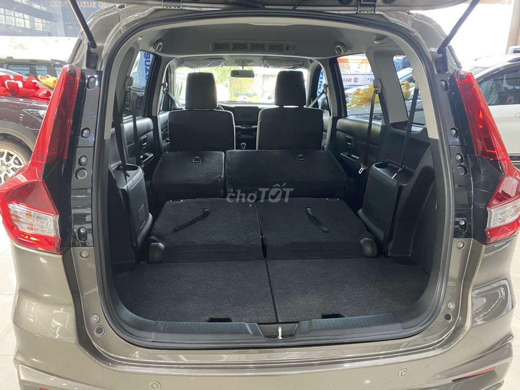 Ertiga super economical hybrid engine upfront120t